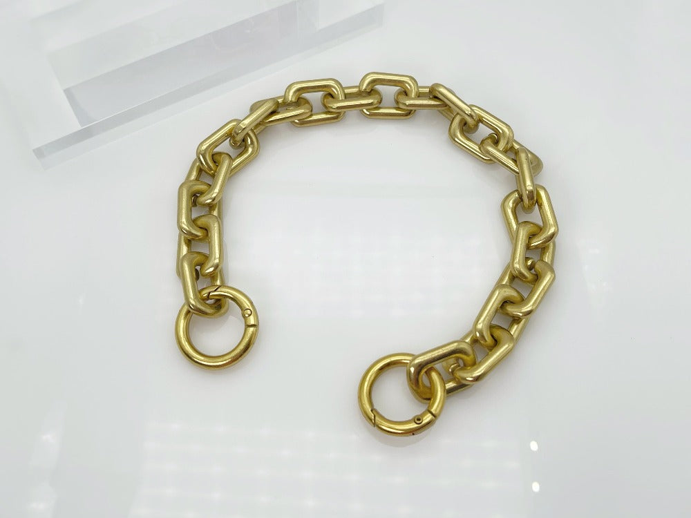 Upgrade Your Bag with Gold Metal Top Handle Chain Straps